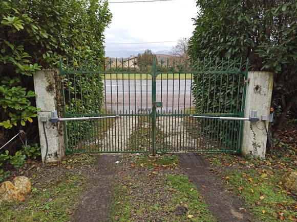 Motorisation de portail battant pas cher